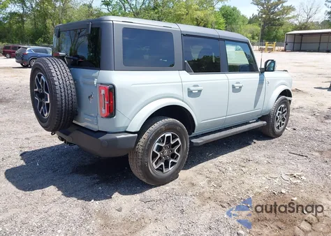 2024 Ford Bronco Outer Banks z USA, uszkodzony, nr VIN 1FMDE8BH4RLB07497